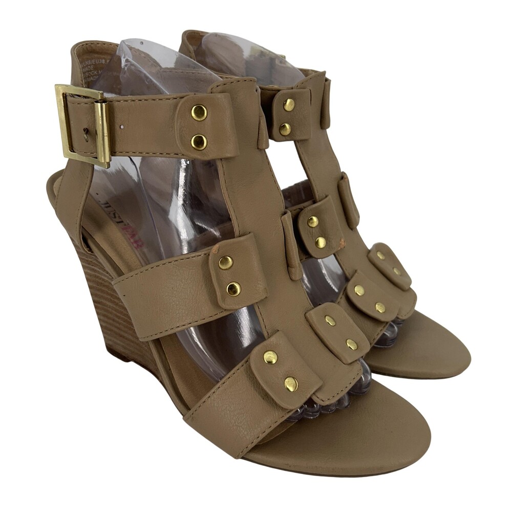 JustFab Tammie Sandals Shoes Womens Size 8 Beige Gladiator Wedge Studded FLAWS